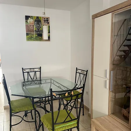 Apartman Arcoiris Paradise A 300 Metros De La Playa ,piscina Y Parque Infantil