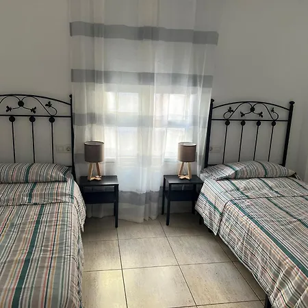 Arcoiris Paradise A 300 Metros De La Playa ,piscina Y Parque Infantil