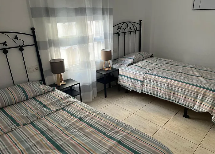 Arcoiris Paradise A 300 Metros De La Playa ,piscina Y Parque Infantil 칼라오살바헤