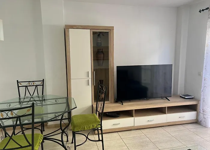 Arcoiris Paradise A 300 Metros De La Playa ,piscina Y Parque Infantil Callao Salvaje